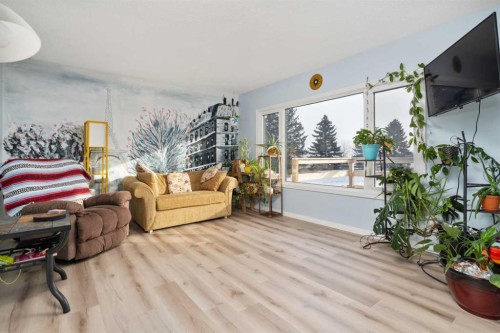 19252 462 Township, Rural Camrose County, AB - Indoor Photo Showing Living Room