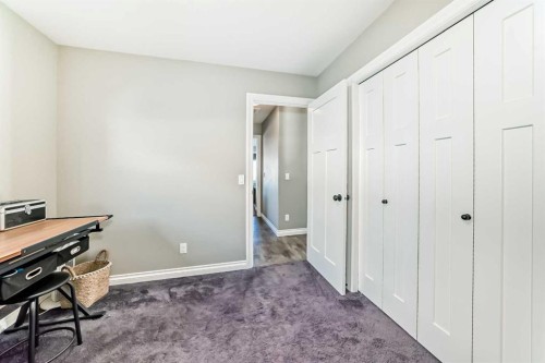 668 Robinson Avenue, Penhold, AB - Indoor Photo Showing Other Room