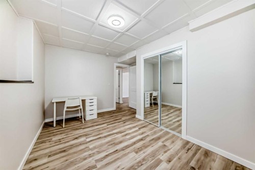 668 Robinson Avenue, Penhold, AB - Indoor Photo Showing Other Room