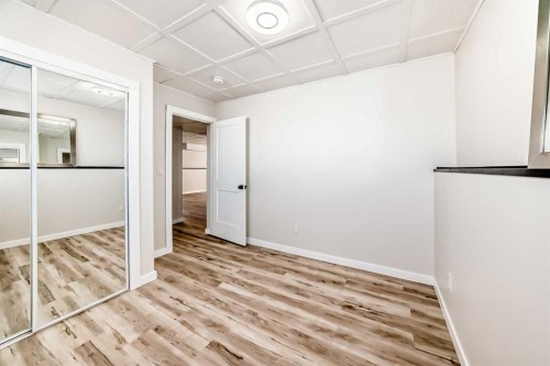 668 Robinson Avenue, Penhold, AB - Indoor Photo Showing Other Room