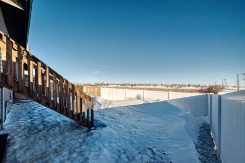 668 Robinson Avenue, Penhold, AB - Outdoor