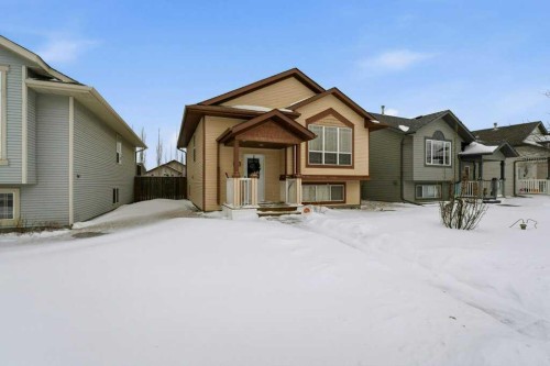 268 Kingston Drive, Red Deer, AB - Outdoor With Facade