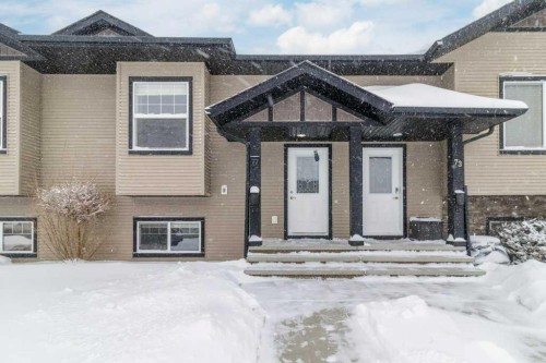 77 Crimson Court  Blackfalds, AB T4M 0A7