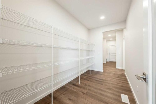 24 Heritage Link, Cochrane, AB - Indoor With Storage