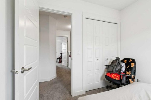 277 Auburn Meadows Drive Se, Calgary, AB - Indoor Photo Showing Bedroom