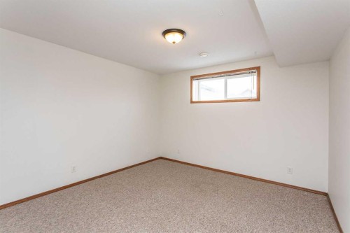 63 Vickers Close, Red Deer, AB - Indoor Photo Showing Other Room