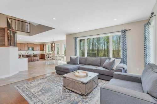 385069 Range Road 5-0, Rural Clearwater County, AB - Indoor Photo Showing Living Room