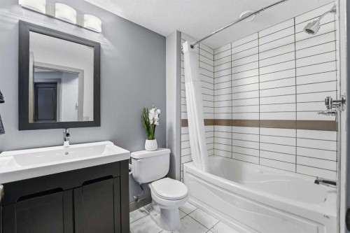 134 Ivany Close, Red Deer, AB 