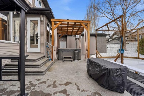 134 Ivany Close, Red Deer, AB 