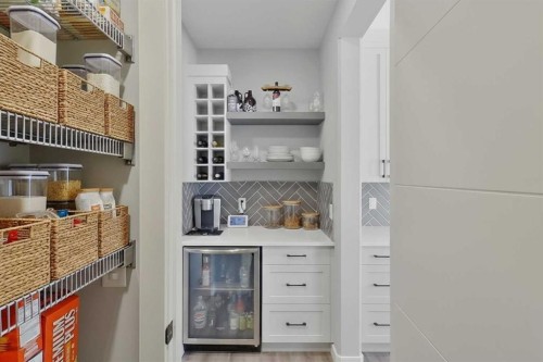 20 Cole Way, Sylvan Lake, AB - Indoor