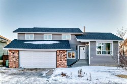 4011 40 Avenue  Ponoka, AB T4J 1A9