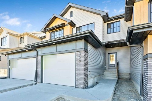 358 Heritage Boulevard, Cochrane, AB - Outdoor