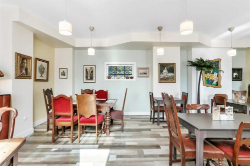 5012 51 Avenue, Ponoka, AB 