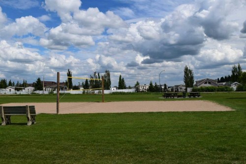 2045-25054 South Pine Lake Road, Rural Red Deer County, AB 