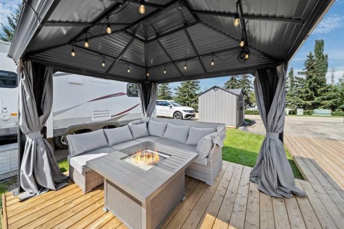 2045-25054 South Pine Lake Road, Rural Red Deer County, AB 