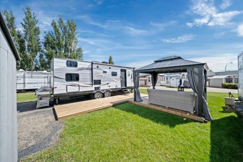 2045-25054 South Pine Lake Road, Rural Red Deer County, AB 