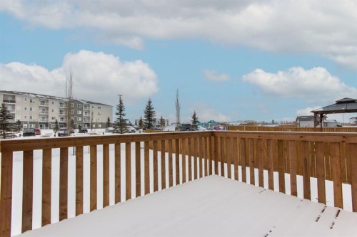 12 Trinity Street, Lacombe, AB - Outdoor