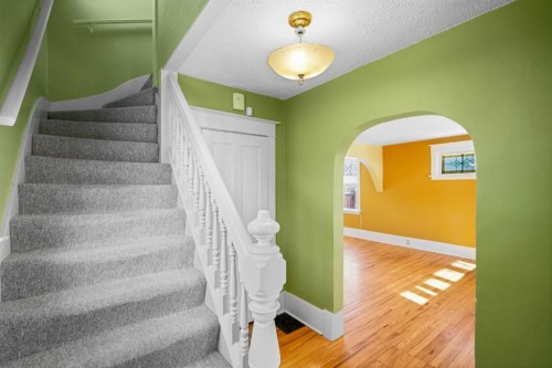 5318 49 Avenue, Camrose, AB - Indoor Photo Showing Other Room