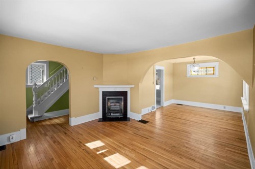 5318 49 Avenue, Camrose, AB - Indoor With Fireplace