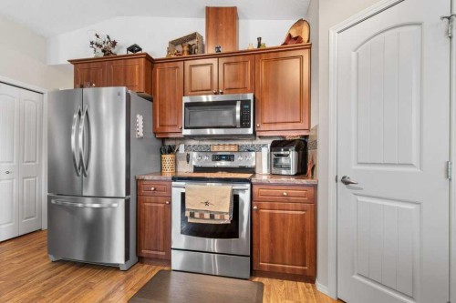 51 Phelan Close, Red Deer, AB - Indoor Photo Showing Kitchen With Stainless Steel Kitchen