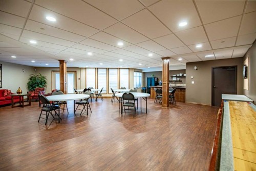 412-5213 61 Street, Red Deer, AB - Indoor