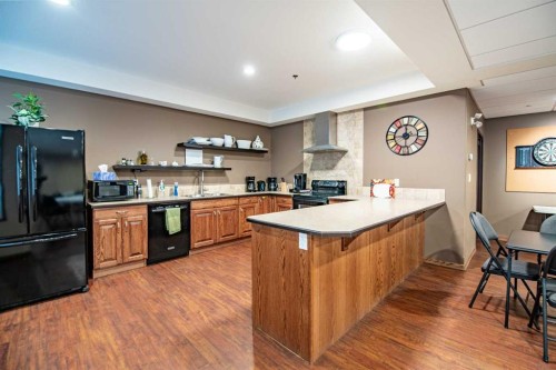 412-5213 61 Street, Red Deer, AB - Indoor