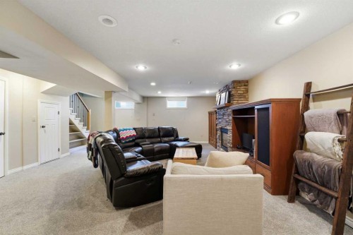 4409 43 Avenue, Red Deer, AB - Indoor