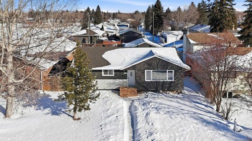 4409 43 Avenue, Red Deer, AB - Outdoor