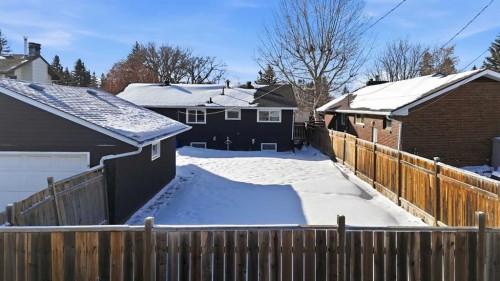 4409 43 Avenue, Red Deer, AB - Outdoor With Exterior