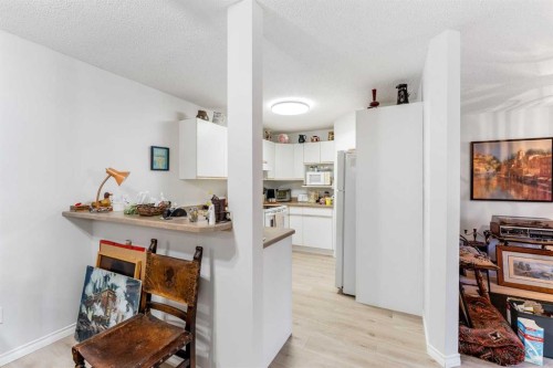 206-45 Gervais Road, St. Albert, AB - Indoor Photo Showing Kitchen