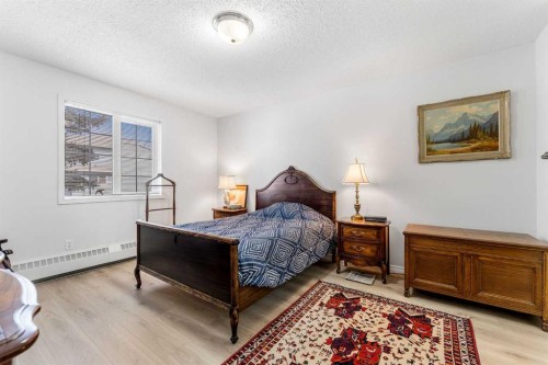 206-45 Gervais Road, St. Albert, AB - Indoor Photo Showing Bedroom