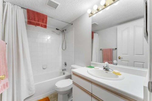 206-45 Gervais Road, St. Albert, AB - Indoor Photo Showing Bathroom