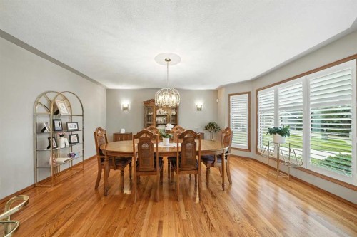 107 Allison Crescent, Red Deer, AB - Indoor Photo Showing Dining Room