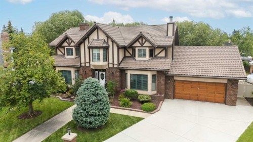 107 Allison Crescent  Red Deer, AB T4R 2G9