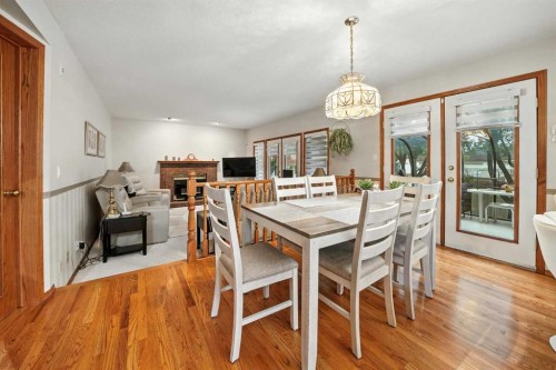 107 Allison Crescent, Red Deer, AB - Indoor Photo Showing Dining Room