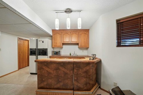 107 Allison Crescent, Red Deer, AB - Indoor Photo Showing Kitchen
