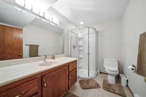 107 Allison Crescent, Red Deer, AB - Indoor Photo Showing Bathroom