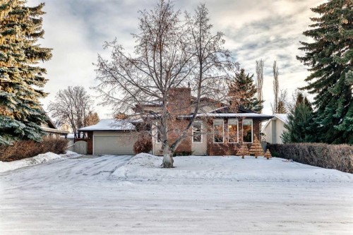128 Dickenson Crescent, Red Deer, AB - Outdoor