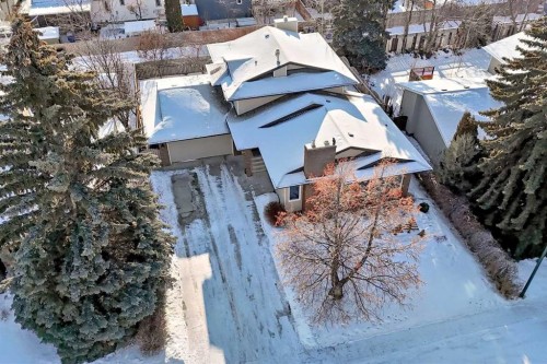 128 Dickenson Crescent, Red Deer, AB - Outdoor