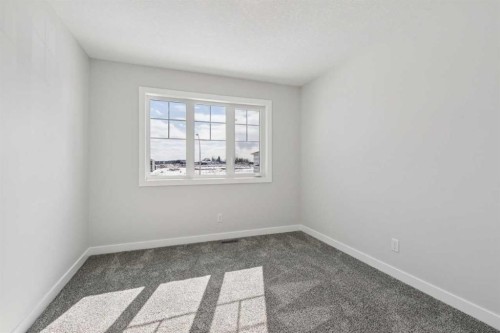 420 Bridgeport Glen, Chestermere, AB - Indoor Photo Showing Other Room