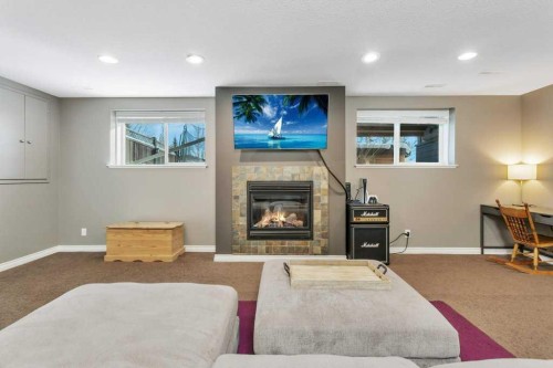 23 Irving Crescent, Red Deer, AB 