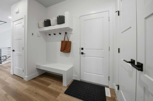 244 Emerald Drive, Red Deer, AB - Indoor Photo Showing Other Room