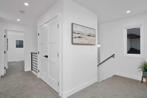 244 Emerald Drive, Red Deer, AB - Indoor Photo Showing Other Room