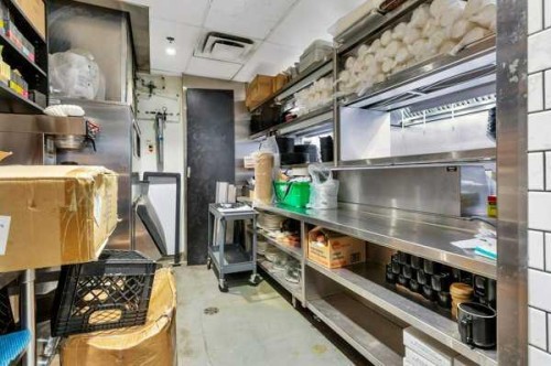 101-4900 50 Street, Red Deer, AB 