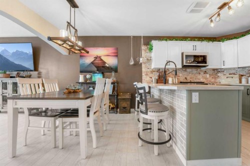 32 Legend Court, Sylvan Lake, AB - Indoor