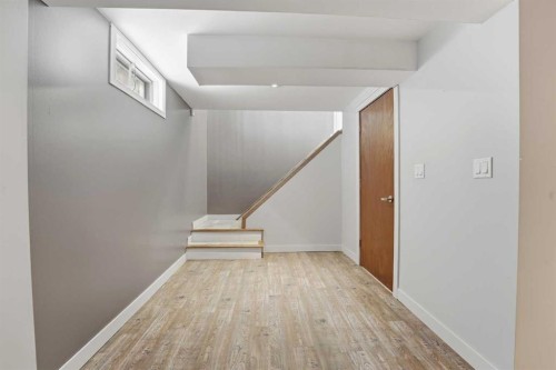 22 Freemont Close, Red Deer, AB - Indoor Photo Showing Other Room