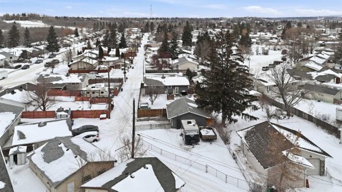 22 Freemont Close, Red Deer, AB - Outdoor