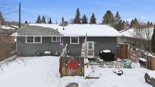 22 Freemont Close, Red Deer, AB - Outdoor