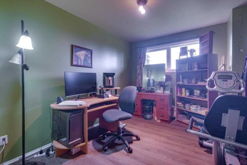 334078 Range Road 241, Rural Kneehill County, AB - Indoor Photo Showing Office