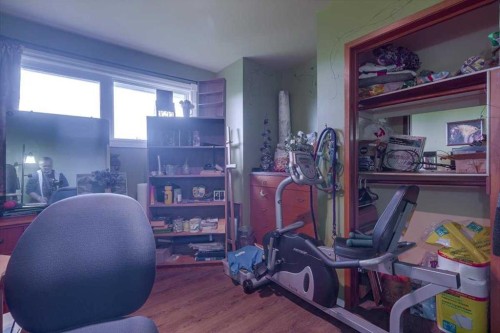 334078 Range Road 241, Rural Kneehill County, AB - Indoor Photo Showing Office